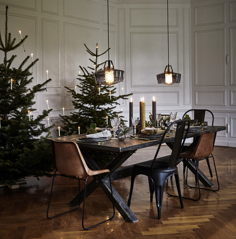 Karna Maffait shoots Christmas for Hill Street « Sarah Kaye Blog